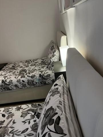 Sliema, Apt7, Stylish 2 Bedroom Apartment With Parking ภายนอก รูปภาพ